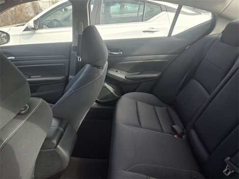 Certified 2022 Nissan Altima 2.5 S image 7