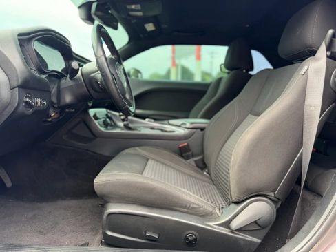 Used 2017 Dodge Challenger SXT w/ Blacktop Package RWD image 9
