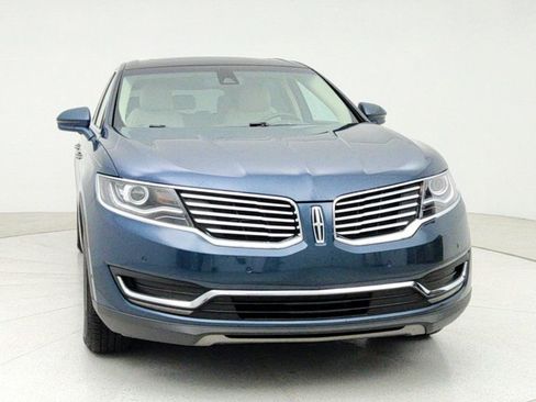 Used 2016 Lincoln MKX Reserve w/ Technology Package image 2