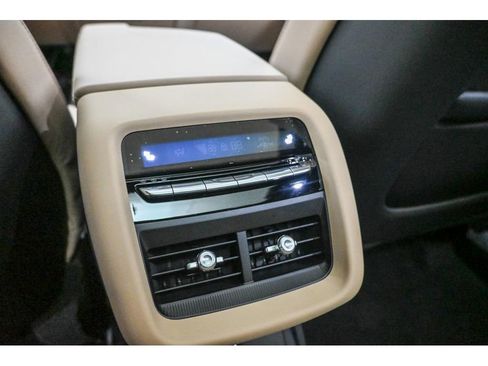 New 2026 Cadillac Lyriq Signature Luxury image 12