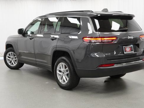 Certified 2025 Jeep Grand Cherokee L Laredo AWD/4WD image 14