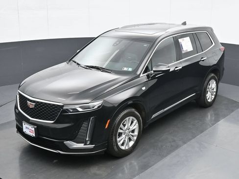 Used 2023 Cadillac XT6 Luxury AWD/4WD image 17