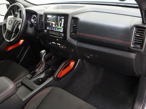 Used 2024 Nissan Frontier Pro-X RWD image 35