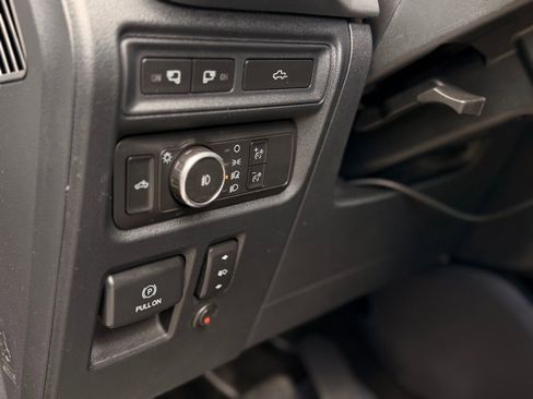 Used 2021 Ford F150 Lariat w/ FX4 Off-Road Package image 35