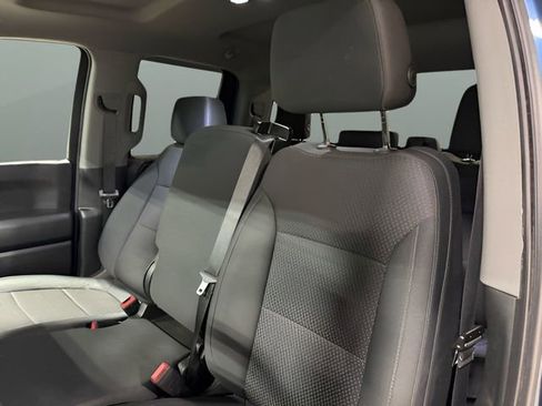 Used 2019 Chevrolet Silverado 1500 Custom image 16