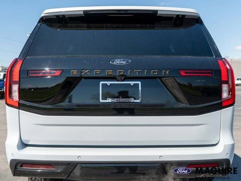 Used 2025 Ford Expedition Tremor AWD/4WD image 7
