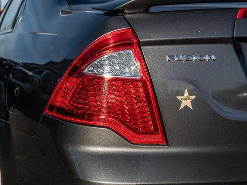 Used 2011 Ford Fusion SE w/ 202A Rapid Spec Order Code image 8