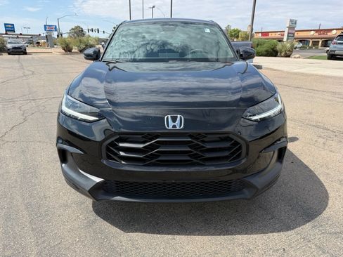 Used 2024 Honda HR-V Sport image 2