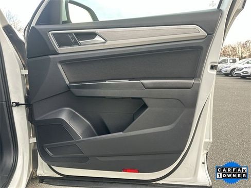 Used 2018 Volkswagen Atlas Launch Edition image 26