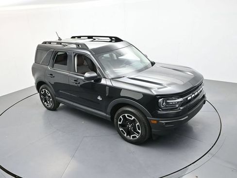 Used 2024 Ford Bronco Sport Outer Banks w/ Tech Package AWD/4WD image 18