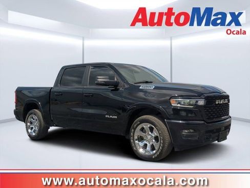 Used 2025 RAM 1500 Lone Star AWD/4WD image 1
