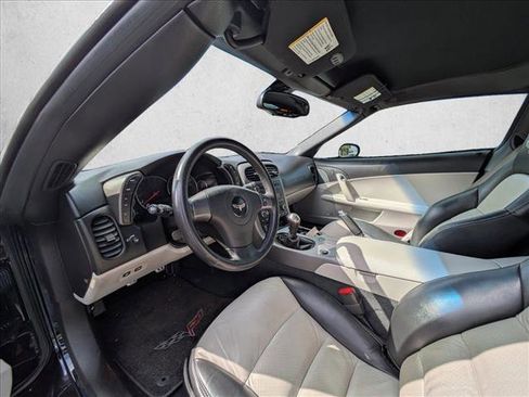 Used 2007 Chevrolet Corvette Coupe w/ Preferred Equipment Group image 13