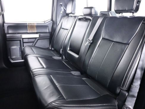 Used 2019 Ford F150 Lariat w/ Equipment Group 502A Luxury image 45