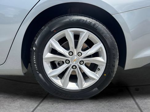 Used 2023 Chevrolet Malibu LT FWD image 32