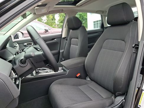 Certified 2024 Honda Civic EX image 12