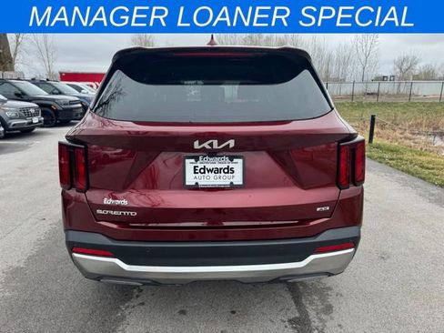 New 2025 Kia Sorento S AWD/4WD image 9