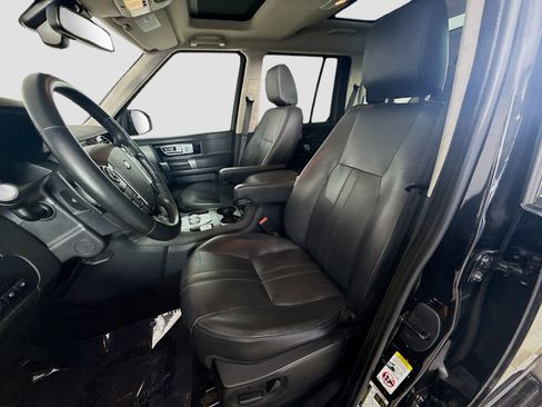 Used 2016 Land Rover LR4 HSE AWD/4WD image 22