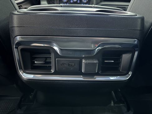 Used 2020 Chevrolet Silverado 2500 LTZ image 28