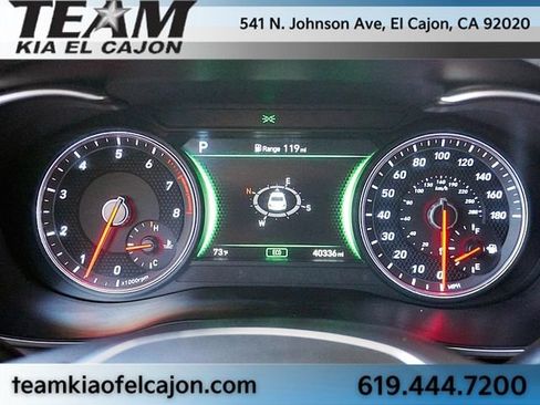 Used 2021 Genesis G70 3.3T RWD image 36
