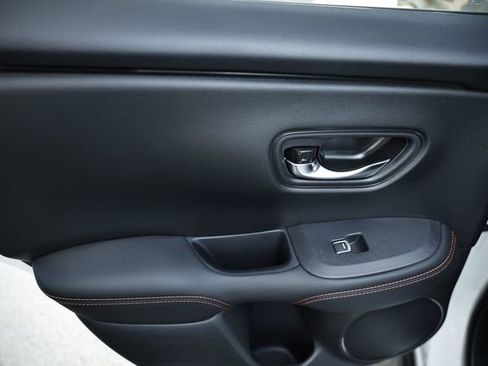 Used 2025 Honda HR-V Sport image 22