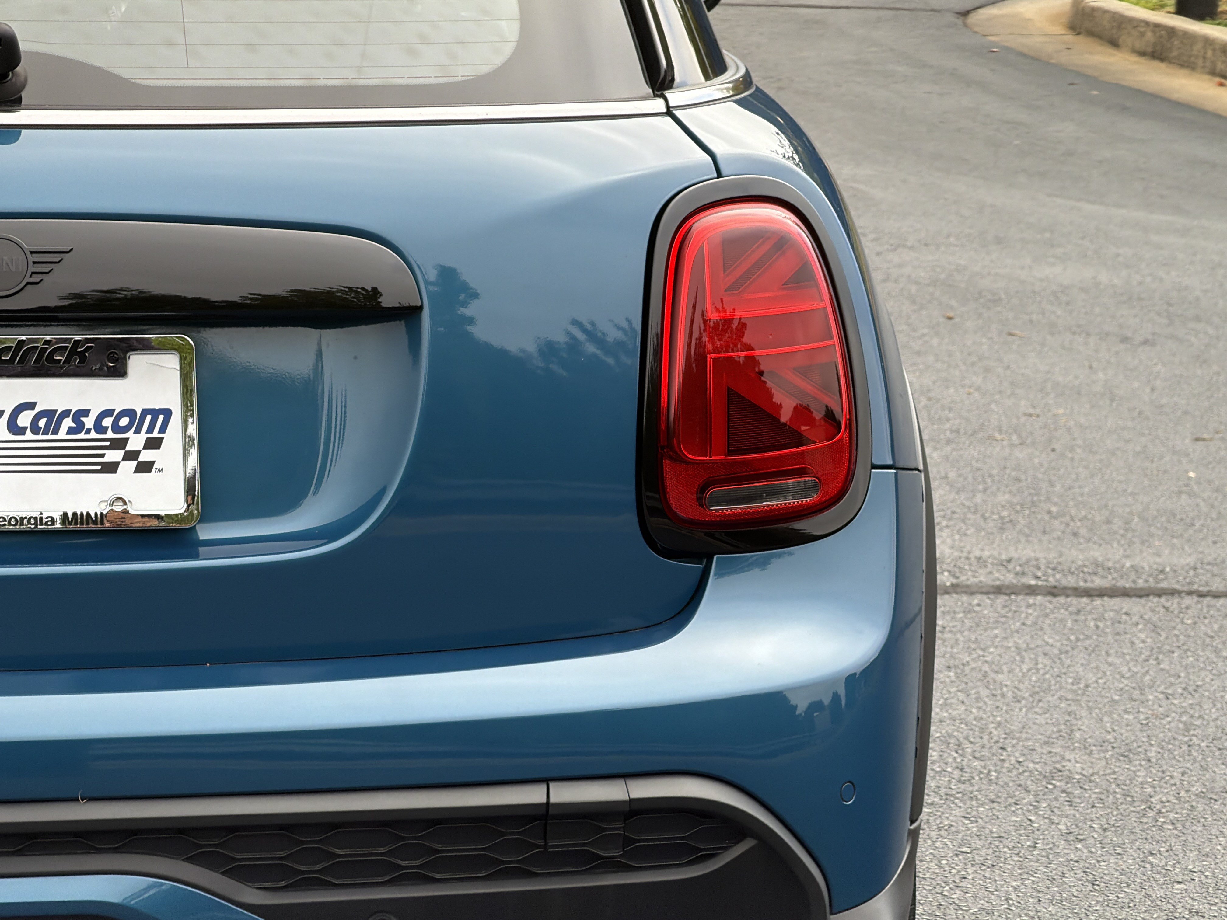 Used 2024 MINI Cooper S FWD image 23