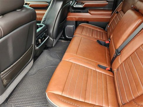 Used 2026 GMC Sierra 2500 Denali Ultimate image 20