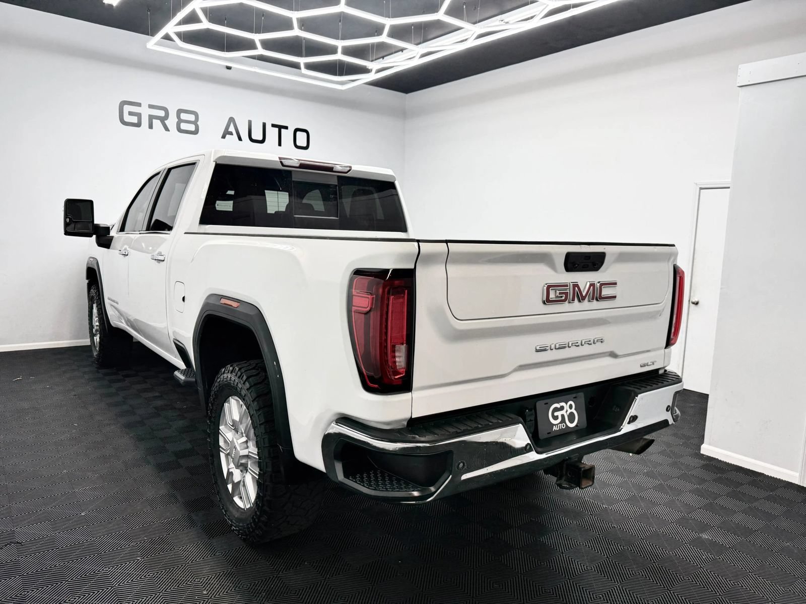 Used 2020 GMC Sierra 2500 SLT AWD/4WD image 6