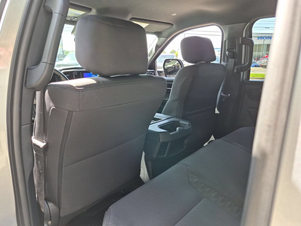 Used 2026 Toyota Tundra SR AWD/4WD image 16