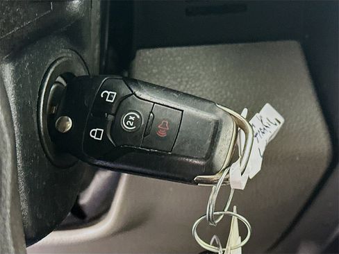 Used 2019 Ford F250 XLT w/ XLT Value Package image 22