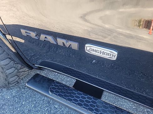 Used 2021 RAM 1500 Limited w/ Off Road Group image 12