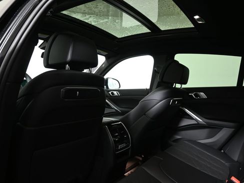 New 2026 BMW X6 xDrive40i w/ Climate Comfort Package image 32