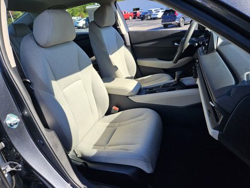 Used 2023 Honda Accord EX image 16