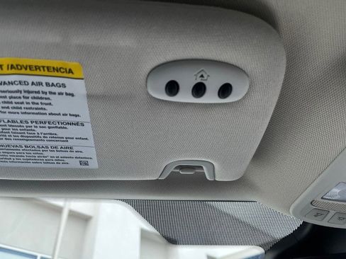 Used 2022 Ford Edge SEL w/ Convenience Package image 24