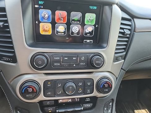 Used 2018 GMC Yukon Denali w/ Denali Ultimate Package AWD/4WD image 16