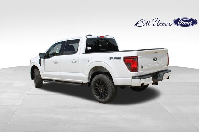 New 2026 Ford F150 XLT w/ Equipment Group 302A MID AWD/4WD image 4