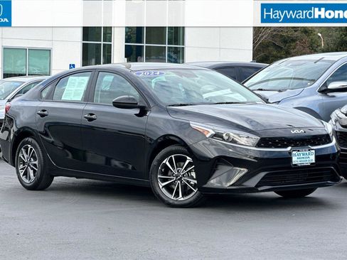 Used 2024 Kia Forte LXS image 1