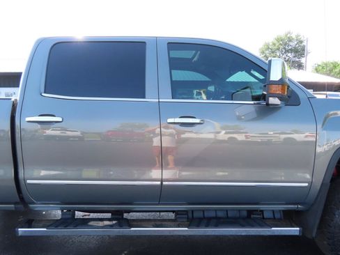 Used 2018 GMC Sierra 3500 Denali w/ Duramax Plus Package AWD/4WD image 25