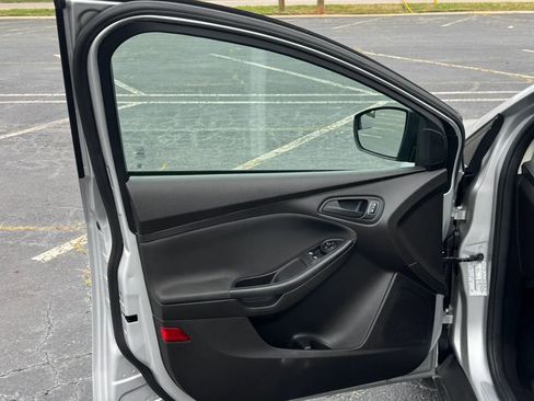 Used 2016 Ford Focus S FWD image 14