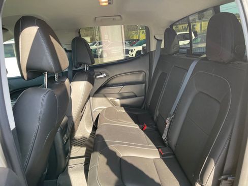 Used 2021 Chevrolet Colorado ZR2 w/ Colorado ZR2 Bison Edition image 21