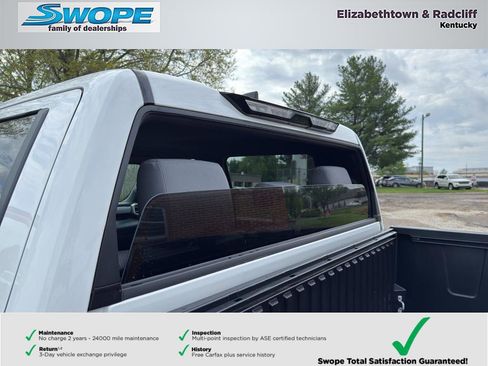 Used 2025 Toyota Tundra SR5 w/ SR5 Convenience Package image 12