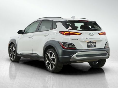 Used 2023 Hyundai Kona Limited image 3