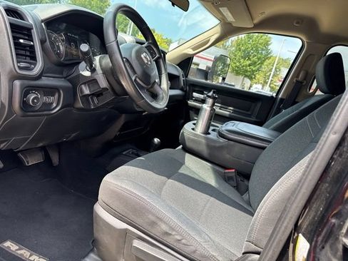 Used 2019 RAM 2500 Tradesman AWD/4WD image 5