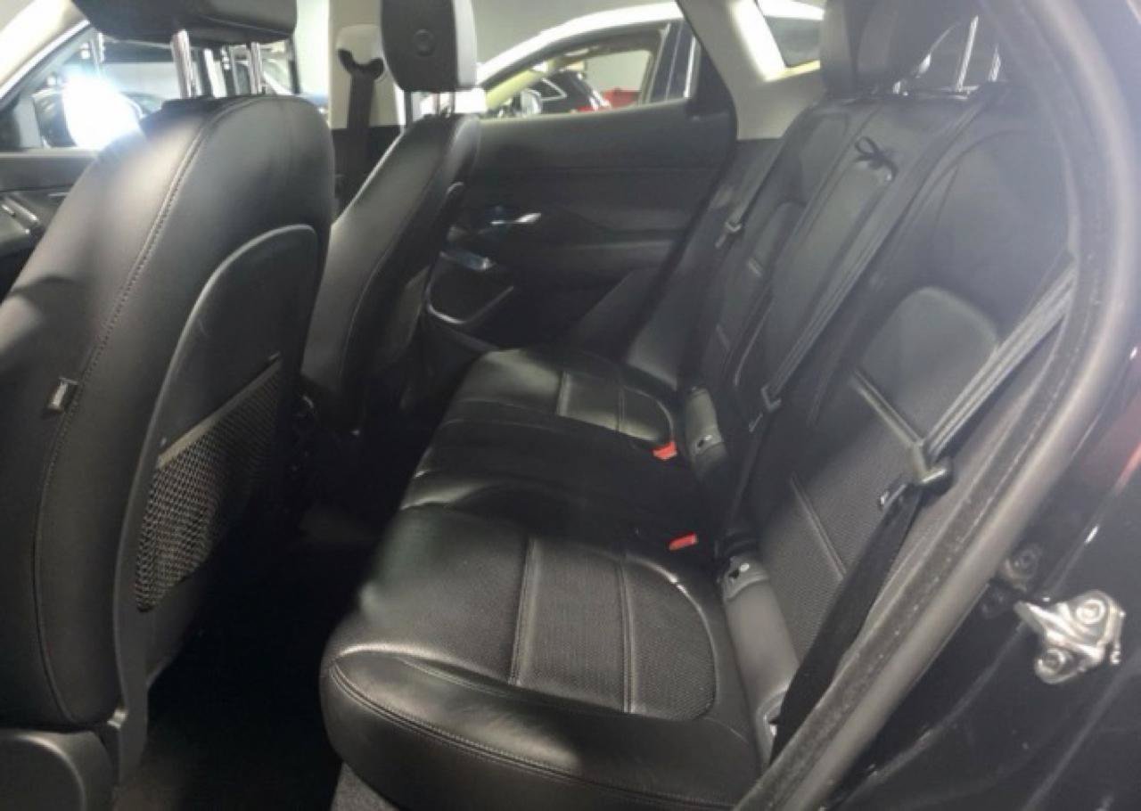 Used 2018 Jaguar E-PACE SE AWD/4WD image 7