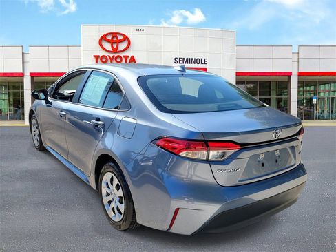 Used 2025 Toyota Corolla LE image 4