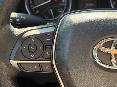 Used 2023 Toyota Camry LE FWD image 23