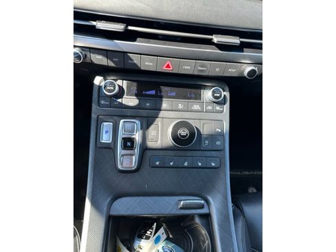 Used 2023 Hyundai Palisade Limited w/ Cargo Package image 19