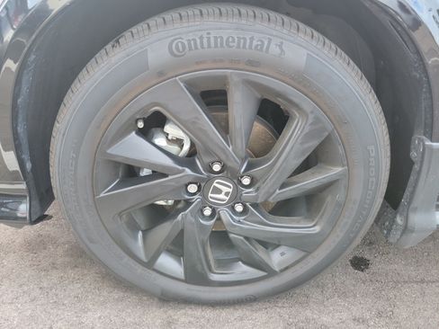Used 2022 Honda HR-V Sport image 6