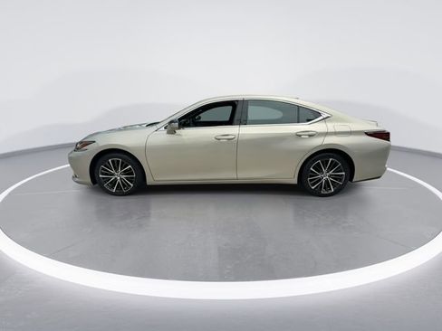 Certified 2024 Lexus ES 350 w/ Premium Package FWD image 5