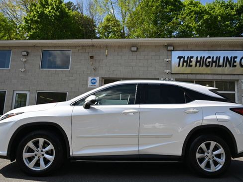 Used 2017 Lexus RX 350 AWD w/ Premium Package image 4