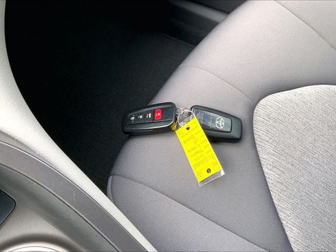 Used 2024 Toyota Camry LE w/ Convenience Package FWD image 15